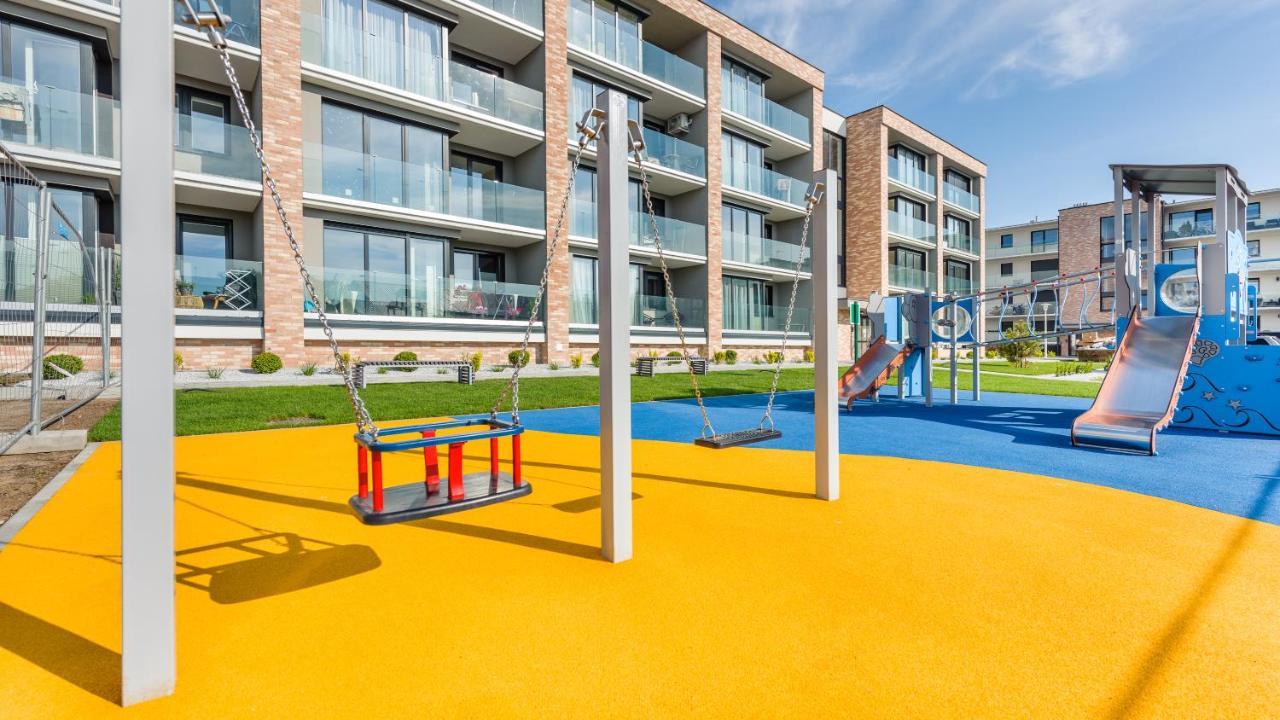 Apartamenty Simply Perlowa Przystan - Holiday City Kołobrzeg Exterior foto